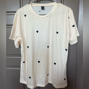 SHEIN Cream and Black Heart Top
